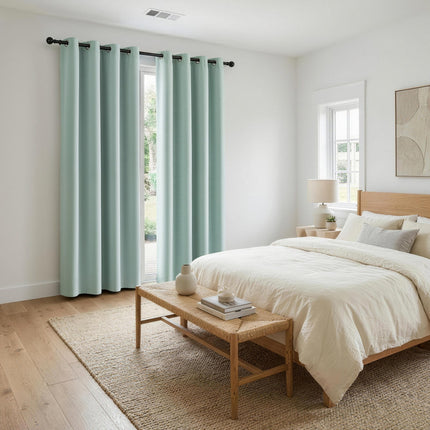 Artiss Blockout Curtains 2X 132x213cm Thermal Insulated Eyelet Drapes Green.
