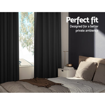 Artiss 2X Blockout Curtains Eyelet 180x213cm Black.