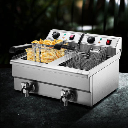 Devanti 20L Electric Commercial Deep Fryer Double Baskets Oil Taps 6000W.