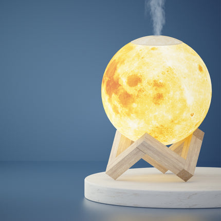 Devanti Aroma Diffuser Aromatherapy Moon Lamp 880ml.