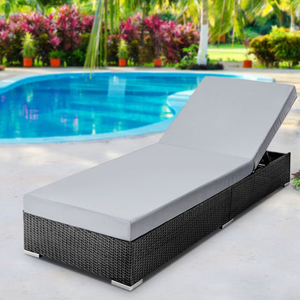 Gardeon Sun Lounge Wicker Lounger Outdoor Furniture Day Bed Adjustable Rattan Garden Cover.