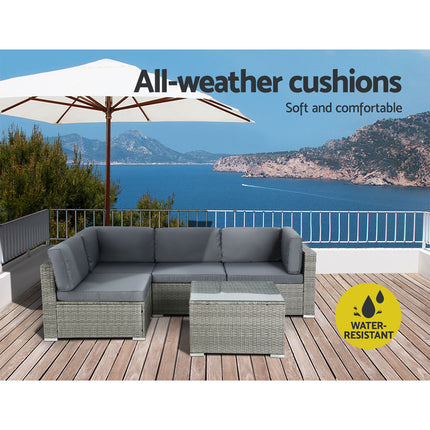 Furniture Cartoz.
