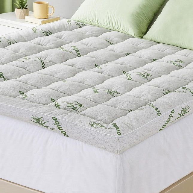 Giselle Bedding 1500GSM Pillowtop Mattress Topper Bamboo Mattress Pad for Back Pain Relief Washable 11cm Thick Bed Cover with 45cm Deep Pocket King.