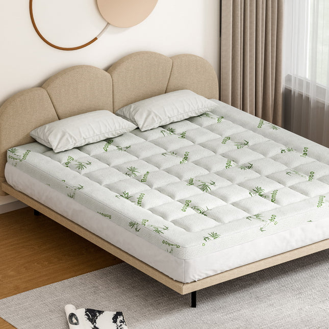 Giselle Bedding Pillowtop Mattress Topper 7.5cm Thick Bamboo Pad for Back Pain Relief Washable Skin-friendly Bed Protector with 45cm Deep Pocket King.
