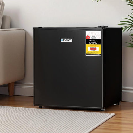 Devanti 31L Small Upright Freezer Vertical Freezer Black.