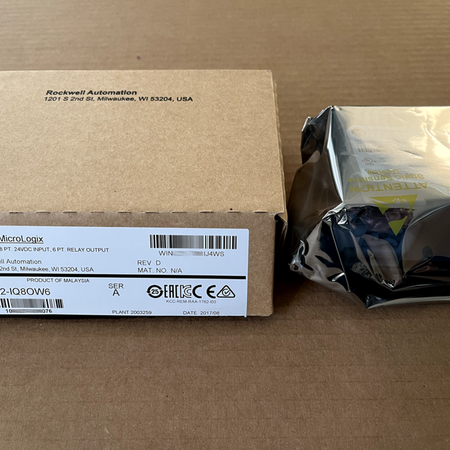 1PCS Brand New Allen-Bradley 1762-IQ80W6 SER A 1762-IQ8OW6 Fast ship.