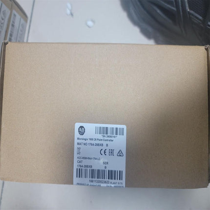 1PCS NEW Allen-Bradley 1764-28BXB MicroLogix1500 28 Point Controller Fast ship.