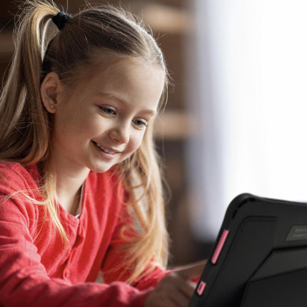 Laser iPad 10.9-inch Wireless Keyboard Case Black.