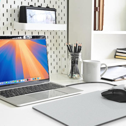 Laser Wireless Charging Laptop Sleeve Up to 16 Inch Grey.
