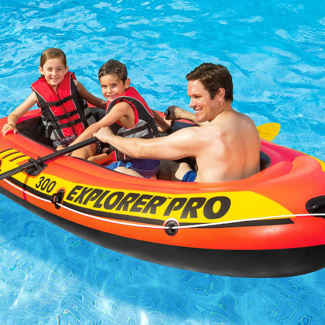 Outdoor Recreation > Boating > Canoes & Kayaks.