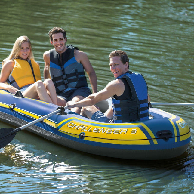 Outdoor Recreation > Boating > Canoes & Kayaks.