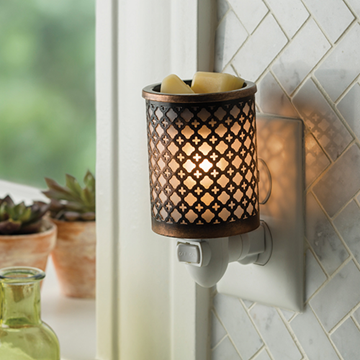 Moroccan Pluggable Warmer.