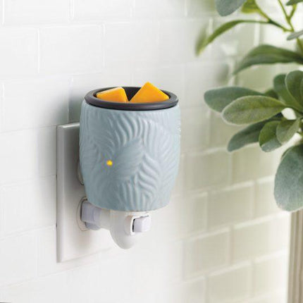 Ocean Palm Flip Dish Pluggable Warmer.