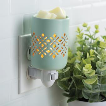 Soft Mint Pluggable Warmer.
