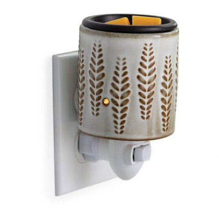Wheat & Ivory Flip Dish Pluggable Warmer.