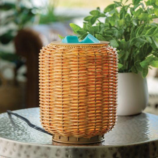 Wicker Lantern Illumination Warmer.