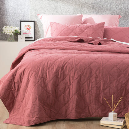 Attwood Vintage Stone Washed Cotton Quilted Rose Coverlet Set by Renee Taylor Queen/King.