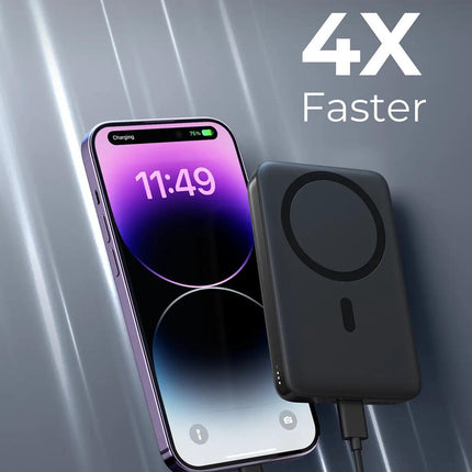 Aukey MagLinnk 10000mAh Magnetic Wireless Charging Power Bank (PB-MS02).