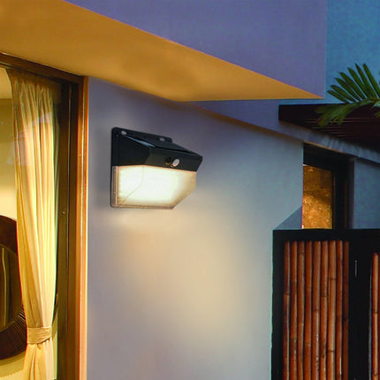 Solar Led Wall Light With Sensor 6W 600LM.