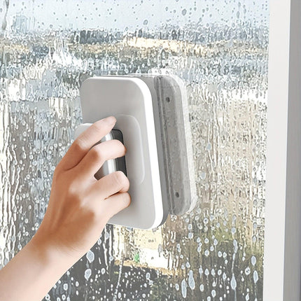 "Turn & Clean: The 90° Rotating Window Cleaner That Does Both Sides at Once!".