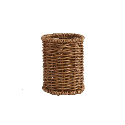 **Japanese Tableware Storage and Drying Basket: Slip-Resistant and Mold-Proof Bottom, Dual Use for Dining and Kitchen, a Simple and Tidy New Storage Choice**.