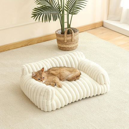 white Comfortable Cat Sofa, Cute and Soft Cat Bed, Cat House Breathable Cat Sleeping Basket, Suitable for Large, Medium, and Small Cats for Year-Round Sleeping Use, Cozy Pet Bed, Cat Furniture, Modern Pet Furniture, Fashionable Cat Perch, Comfortably Fill.