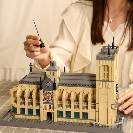Notre-Dame Cathedral of Paris Mini Building Blocks Model – Iconic Gothic Landmark for Home Display, Educational Play & Gift-Giving (Beige) | Other Architectural Models Available In-Store.