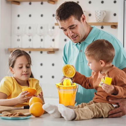 Handheld Citrus Juicer with Dual Reamer & 20oz Measuring Cup – Manual Lemon, Lime, Orange, Grapefruit Squeezer with Anti-Slip Base and Filtered Spout (Yellow).