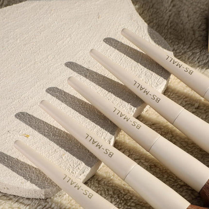 Matte Beige Makeup Brush Set (18-Piece): Professional, Cruelty-Free for Foundation, Blush & Eyeshadow, Ideal for Aussies.