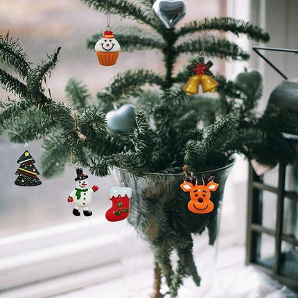 30pcs Mini Christmas Ornaments for Mini Tree Decorations Small Christmas Ornaments Resin Miniatures for Craft Christmas Decor.