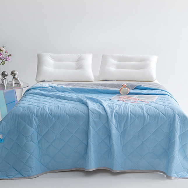 Christmas gifts for loved ones Aussie Summer Cooling Quilt – 4 Sizes, Breathable, Lightweight & Skin-Friendly for Refreshing Sleep All Season(lake blue,100cm*150cm).