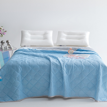 Christmas gifts for loved ones Aussie Summer Cooling Quilt – 4 Sizes, Breathable, Lightweight & Skin-Friendly for Refreshing Sleep All Season(pink,150cm*200cm).