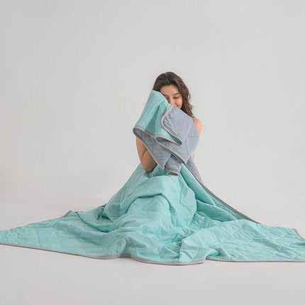 Christmas gifts for loved ones Aussie Summer Cooling Quilt – 4 Sizes, Breathable, Lightweight & Skin-Friendly for Refreshing Sleep All Season(light green,180cm*200cm).