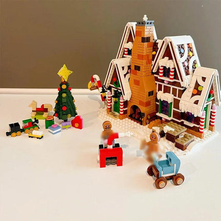 Santa Claus Gingerbread House Building Blocks.