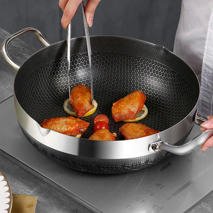 30cm Stainless Steel Non-Stick Frying Pan with Glass Lid Silver.