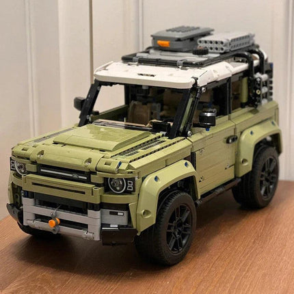 Technical Rover Defender Collector'S Building Blocks Set.