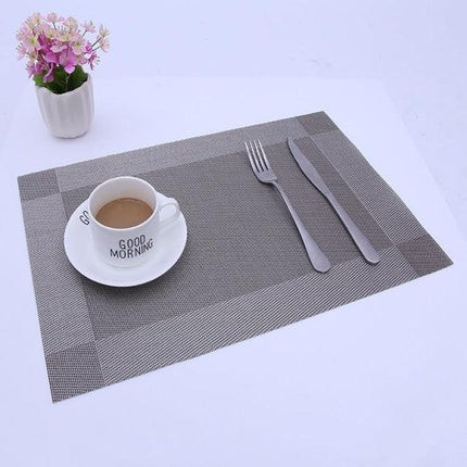 PVC Non-Slip PVC Placemats Set Heat Resistant Placemats Dining Table Kitchen Mat (Set of 4) Gold.