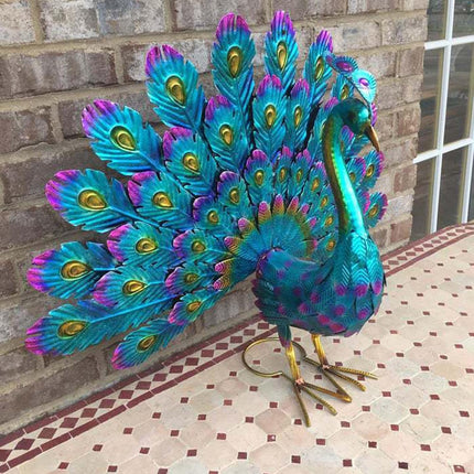 Metal Peacock Garden Decoration Weatherproof Outdoor Figurine.