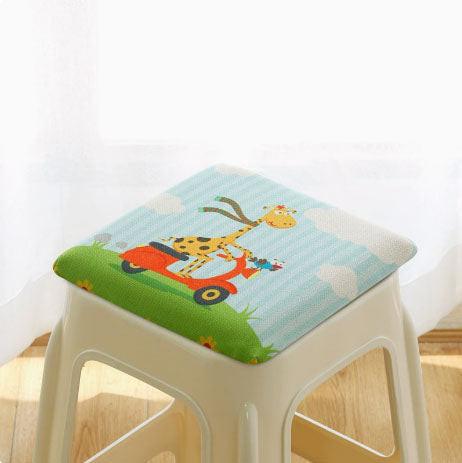 Baby & Kids > Kid's Furniture > Kid's Tables, Chairs & Seats.