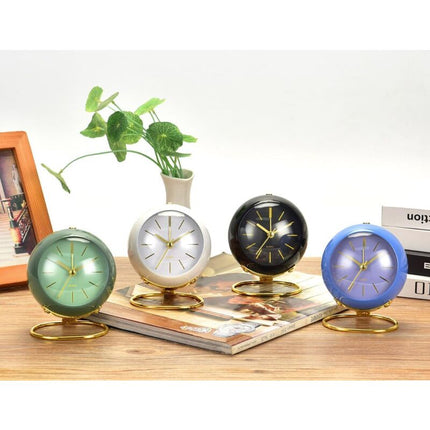 Retro Non-Ticking Analog Alarm Clock With Night Light, Silent, Easy Operation And Loud Alarm, Gift For Mom On Mother'S.
