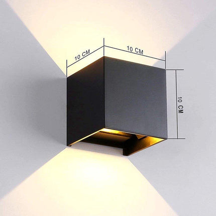 Wall light - cube lamp - Outdoor lamp - for indoor and outdoor use - black - industrial - LED lamp - 10×10 cm - 12 watt.