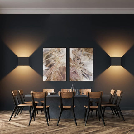 Rechargeable wall light with remote control - 5W - Three lighting colors - Adjustable intensity - Night light - Wireless - Battery operated - Suitable for indoor and outdoor use - Wit.