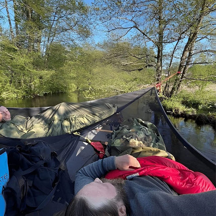 Portable triangular hammock for multiple people, outdoor camping aerial hammock, 3-point design for 2-3 people for travel, garden, camping, black, 400 x 400 x 400 cm.