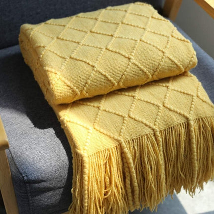 Blanket - Cuddly  - et - Soft  - et - Soft knitted wool  - et - Fringed  - et - Cute  - et - Sofa throw - Sleeping  - et - Khaki - 130 x 180 cm.