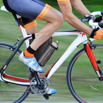 Bicycle pannier - Bicycle pannier with triangular frame - Waterproof bicycle pannier - With mesh pocket for water bottle - Perfect for outdoor cycling - Black.