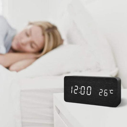 LED Alarm Clock with USB Charger, Silent Wooden Design for Bedrooms and Travel, 12/24h LCD Display, Black.
