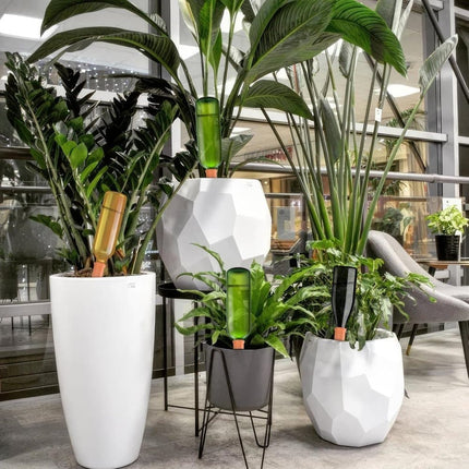 8pcs Clay Cones Watering Cones Plant Water Dispenser, 8cm.