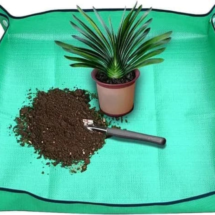 2-Pack Foldable Waterproof Garden Planting Mats, 68x68cm, Portable for Transplanting Succulents Indoors.