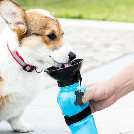 Portable Dog Water Bottle with Bowl, 500ml, Brown, Compatible with Dogs.