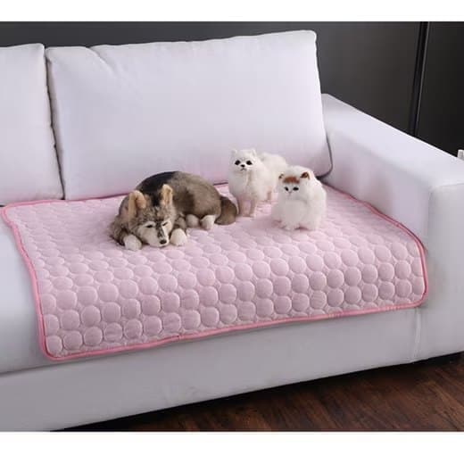 Cooling Mat for Dogs and Cats, 62×50cm, Breathable, Multiple Colors, Compatible with All Breeds, Pink.